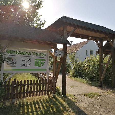 "Maerkische Traube" Idyllisches Gaestehaus Fuer Selbsversorger Zesch Екстериор снимка